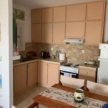 Tereza House Glifada